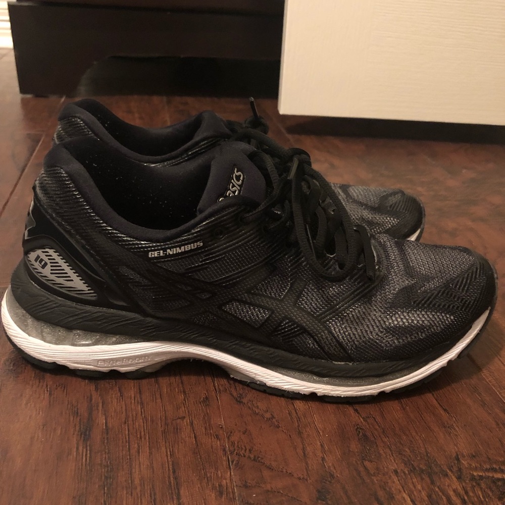 ASICS gel-nimbus 19